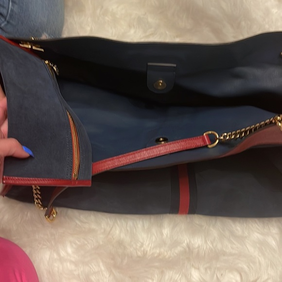 Gucci bag - Picture 2 of 3